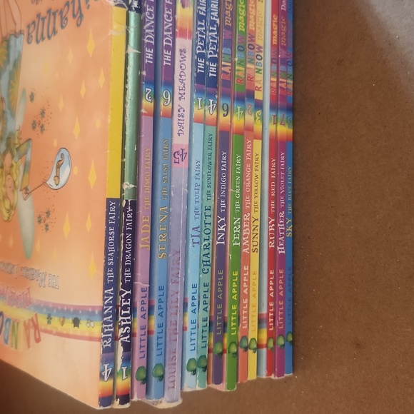 Rainbow magic book lot 53books - Picture 4 of 9